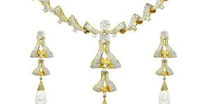 Diamond Jewellery Set