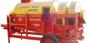 Tractor Mounted Paddy Thresher