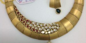 Antique Necklace Set