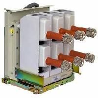 Medium Voltage Circuit Breaker